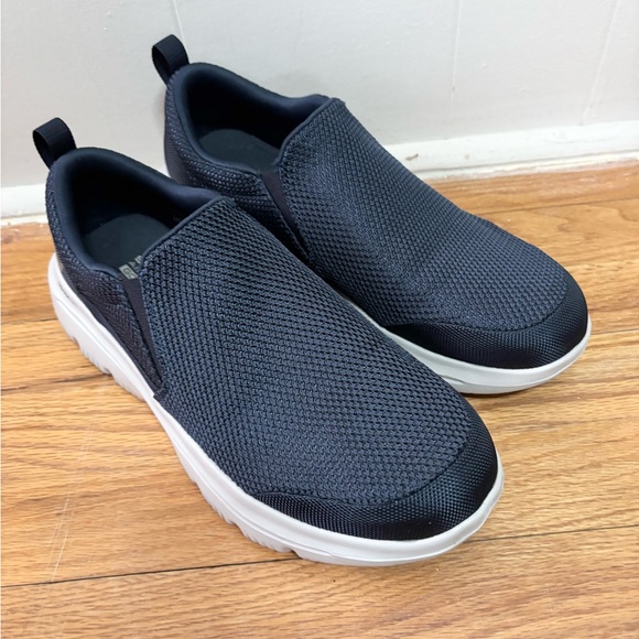 Sketchers Men's Go Walk Evolution Ultra - Impeccable size 8.5 navy blue - Picture 4 of 11